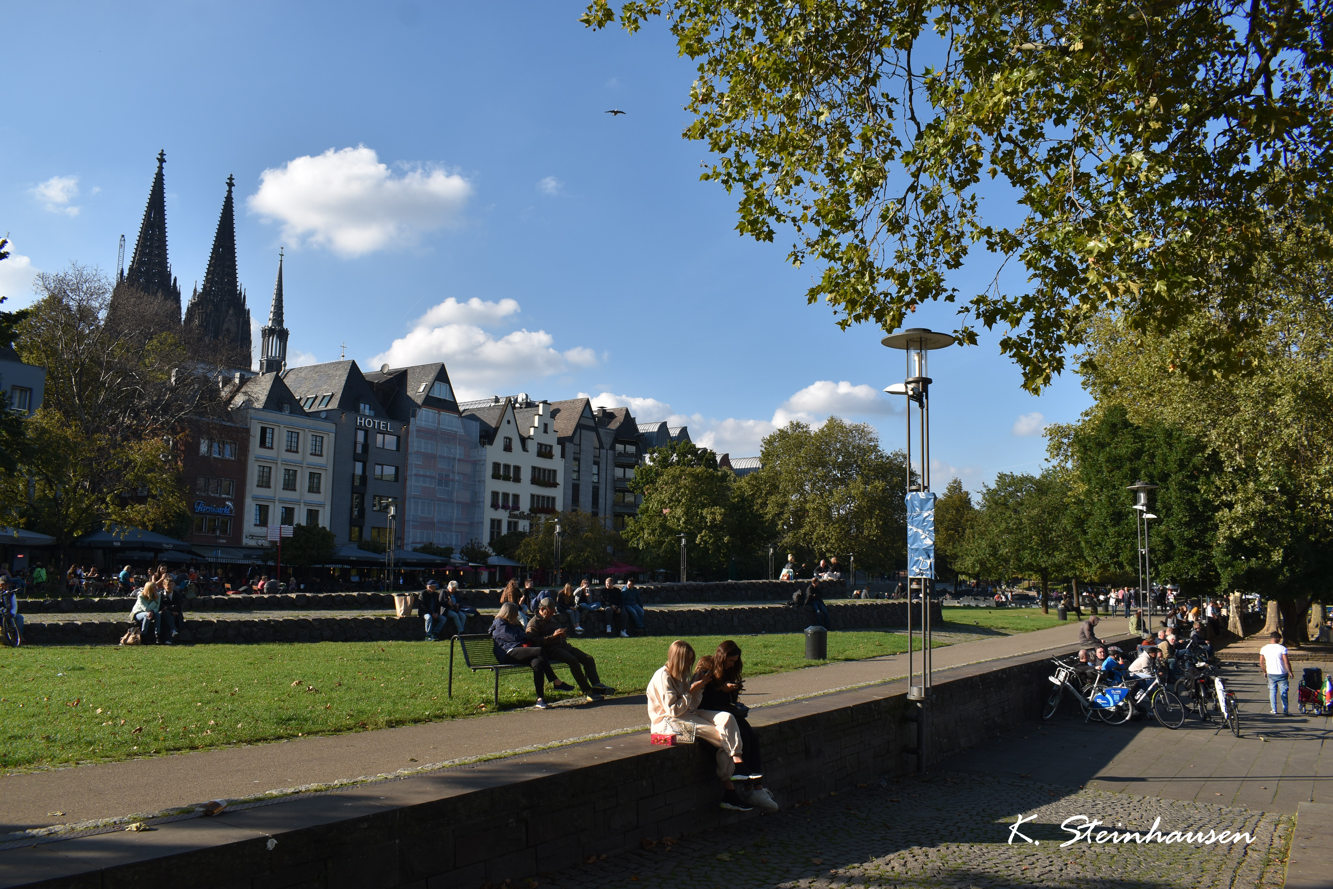 Mehr über den Artikel erfahren Altstädter Rheinpromenade