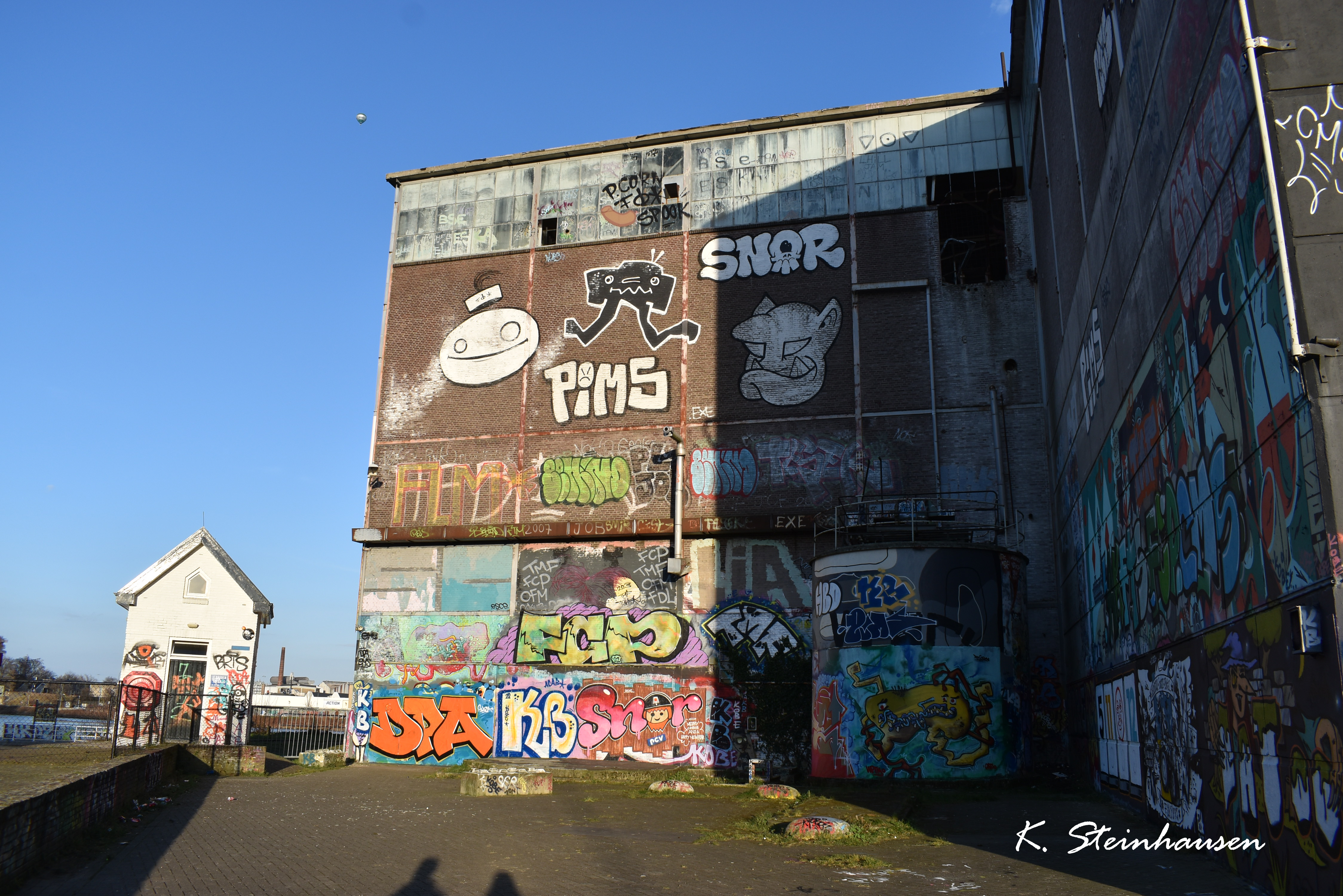 Mehr über den Artikel erfahren Graffiti Ecke