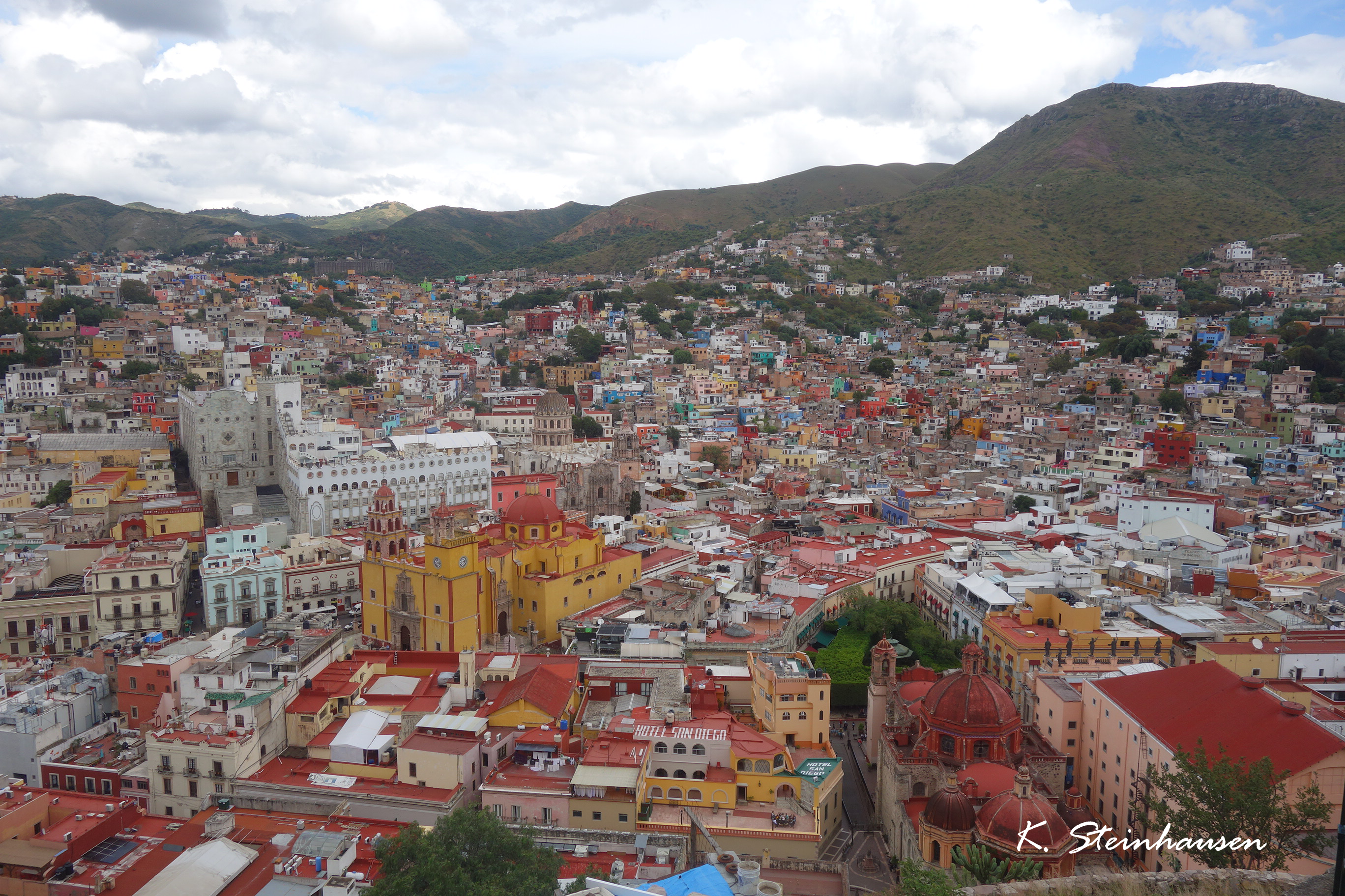Mehr über den Artikel erfahren Guanajuato