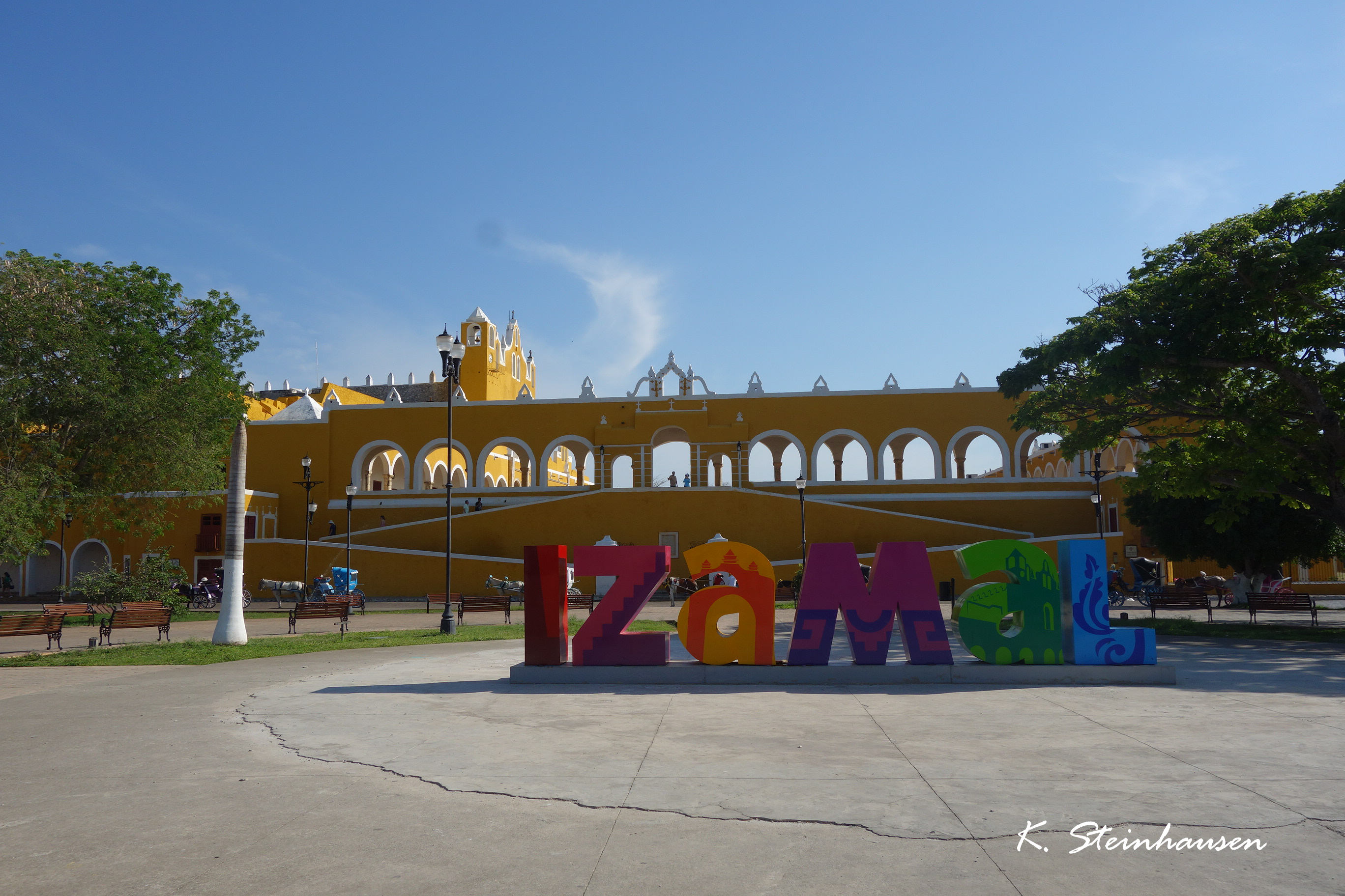 Mehr über den Artikel erfahren Izamal