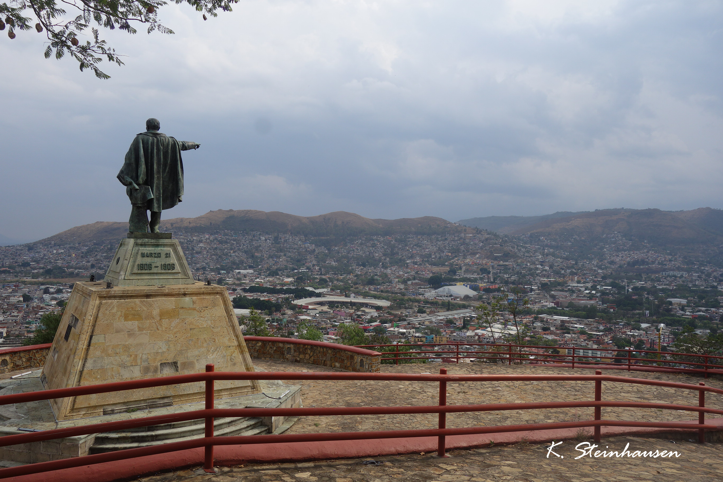 Mehr über den Artikel erfahren Aussichtspunkt von Oaxaca
