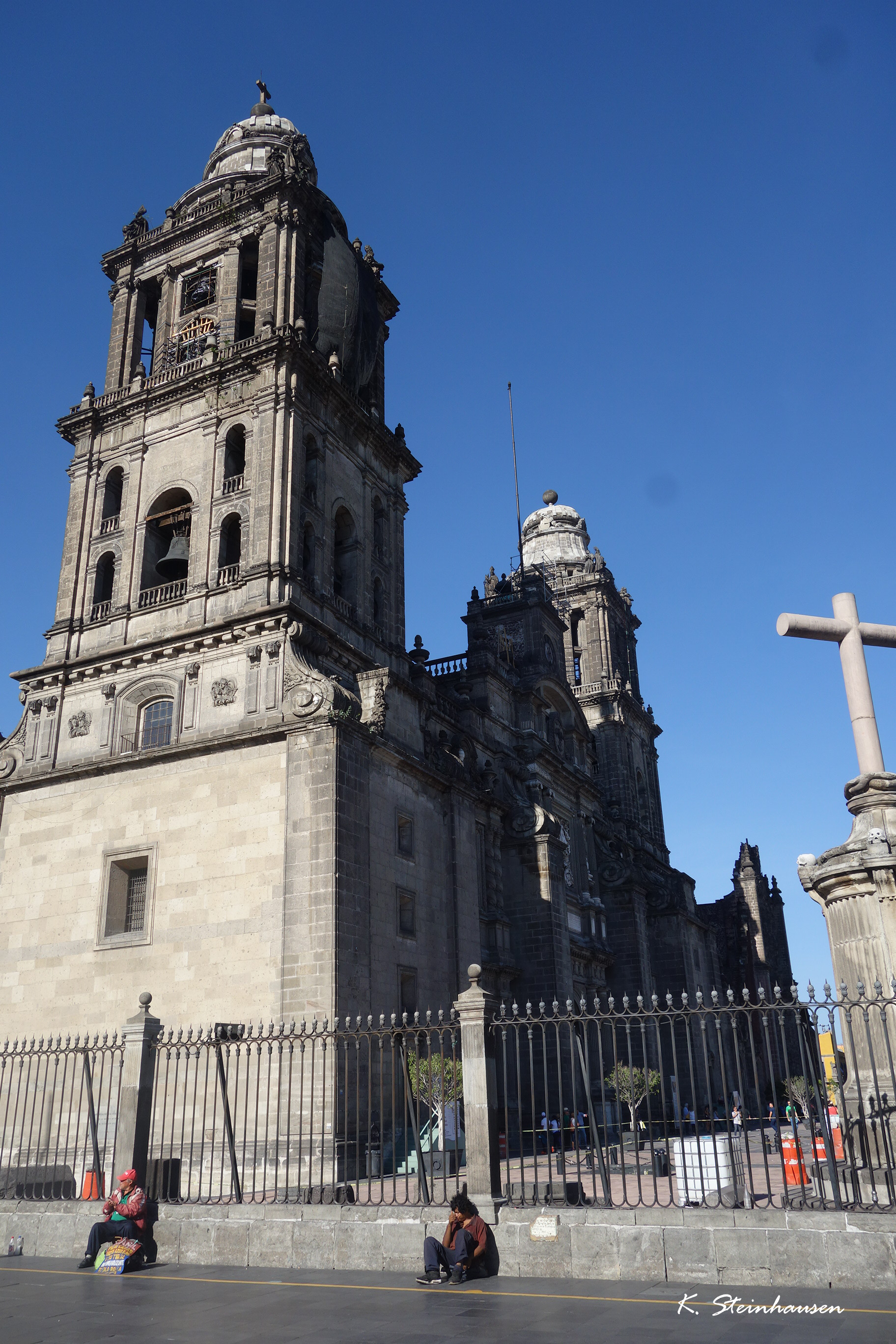 Mehr über den Artikel erfahren Kathedrale und Zócalo von Mexiko City
