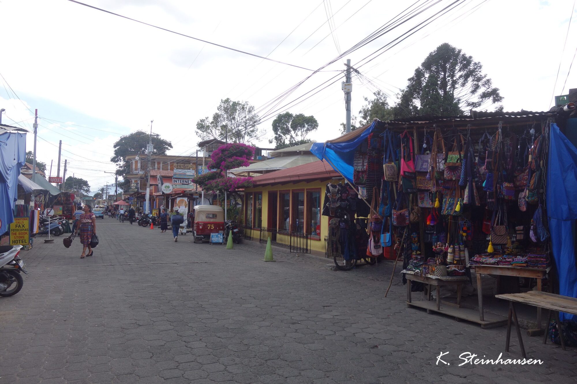 Mehr über den Artikel erfahren Panajachel – Lago Atitlán